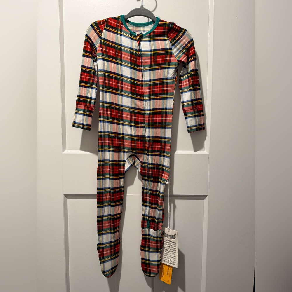 Free Birdees Christmas Plaid Sleeper 6-12M NWT